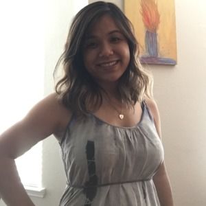 Meet your Posher, Debora